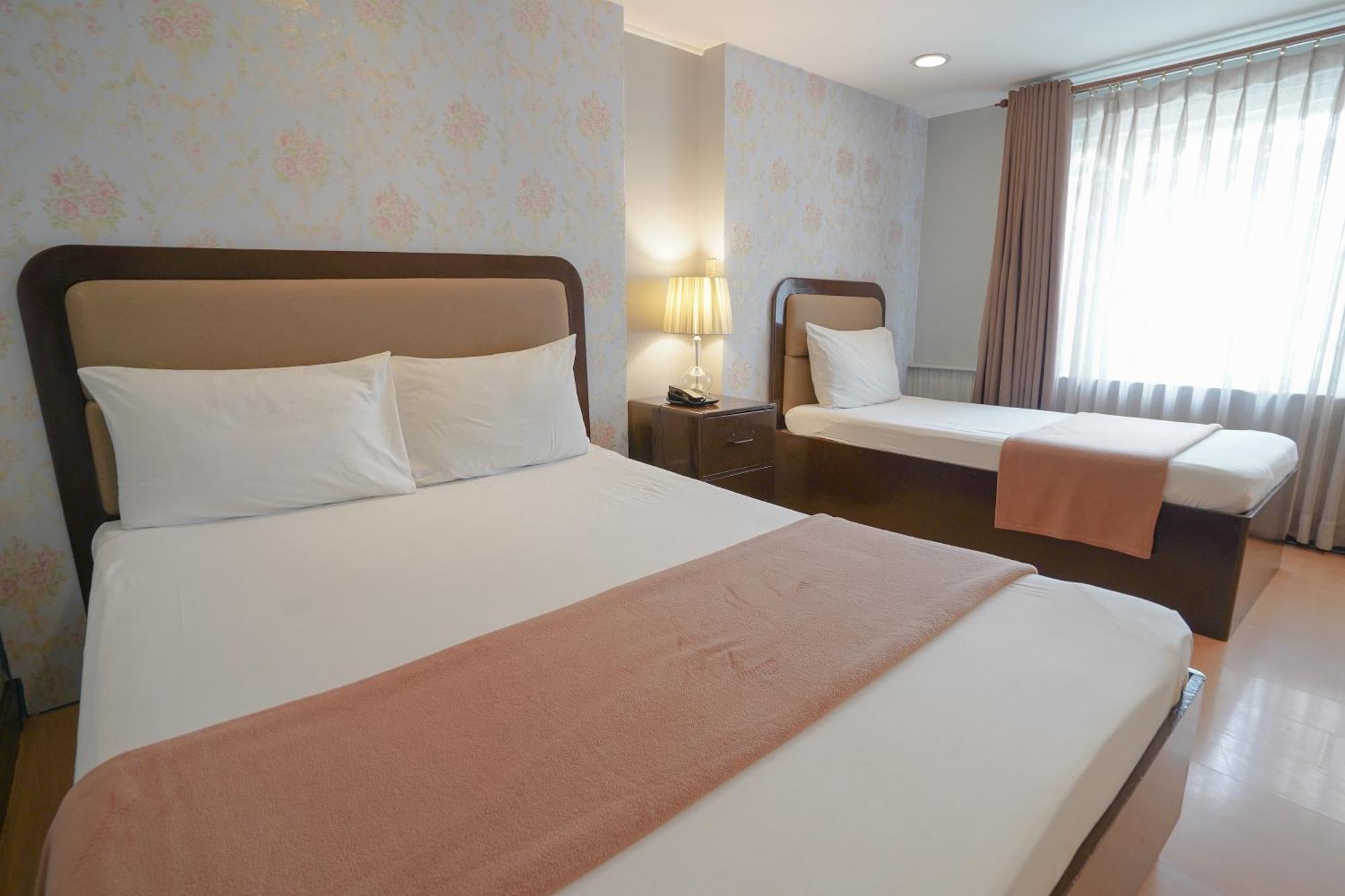 Arzo Hotel Manila Dış mekan fotoğraf