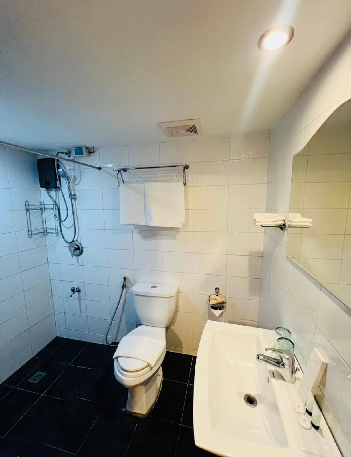Arzo Hotel Manila Dış mekan fotoğraf