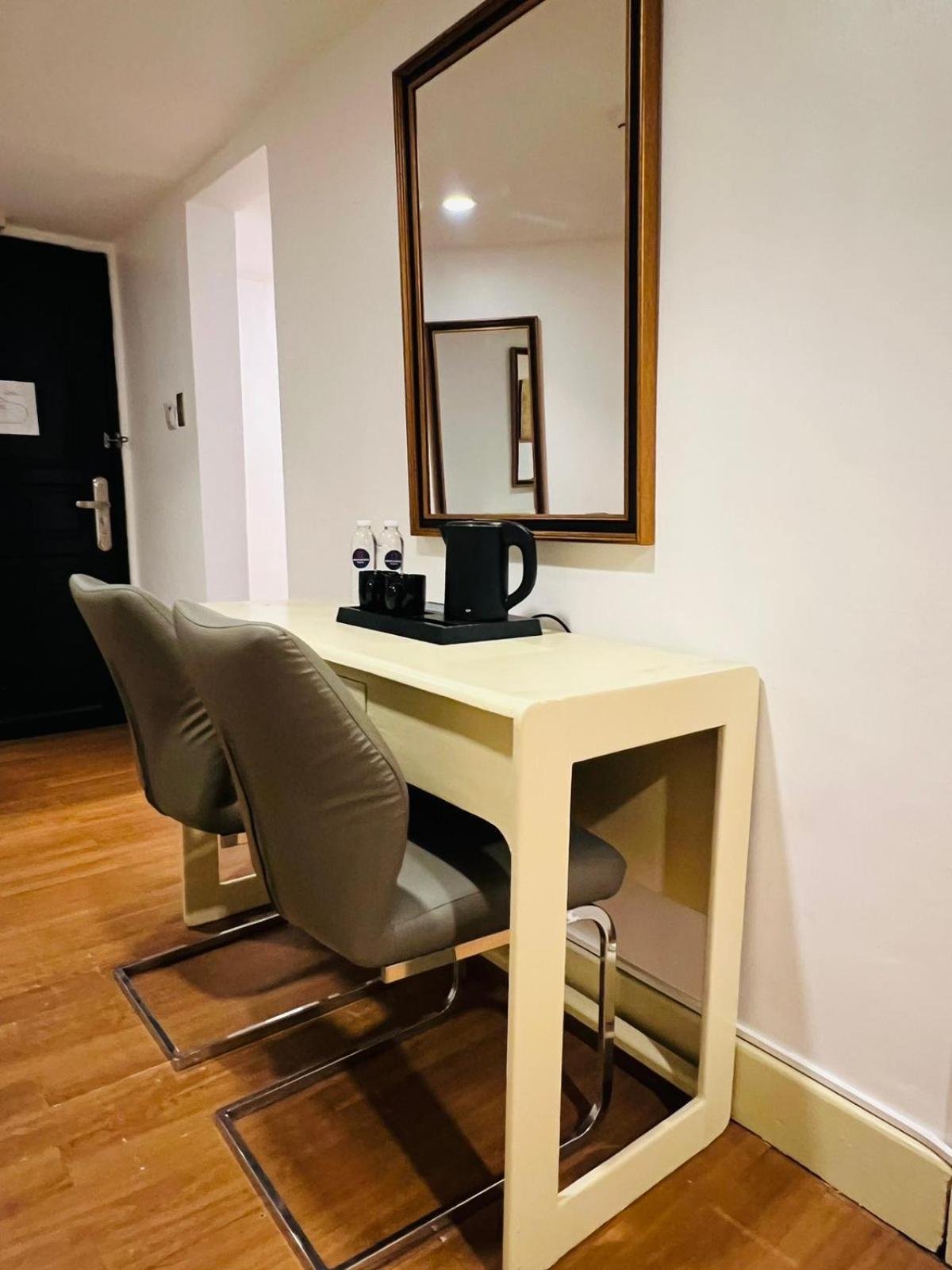 Arzo Hotel Manila Dış mekan fotoğraf